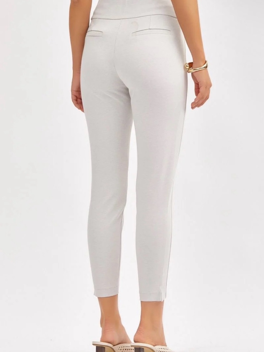 Dear Scarlett Magic Ankle 26” Skinny Pants Plus Size in Pearl Gray NWT - Picture 2 of 5
